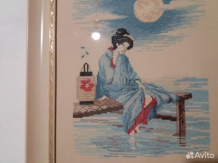 Вышитая вручную картина 