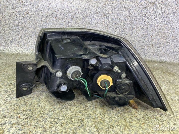 Фонарь левый Mitsubishi Lancer 10 2011