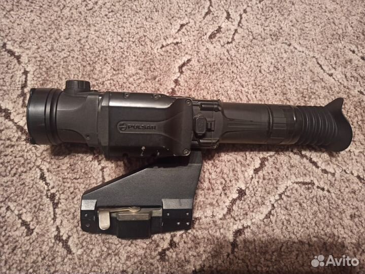 Продам тепловизионный прицел Пульсар Трейл 2 Lrf