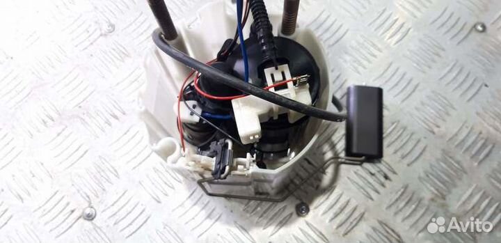 Насос топливный в сборе Chevrolet Cruze J300