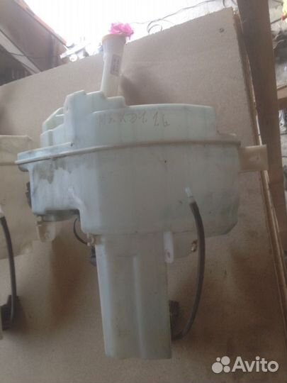 Бачок омывателя Мазда 3