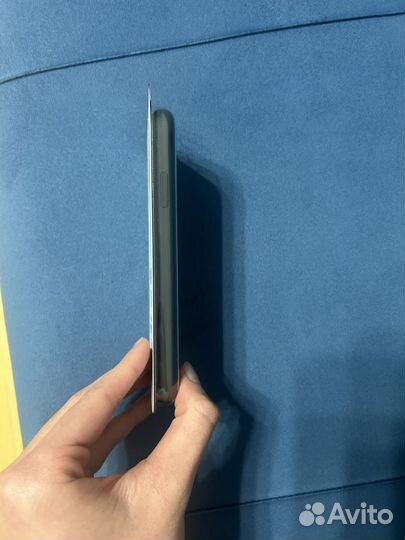 Чехол на iPhone 11