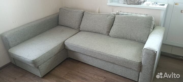 Угловой диван IKEA