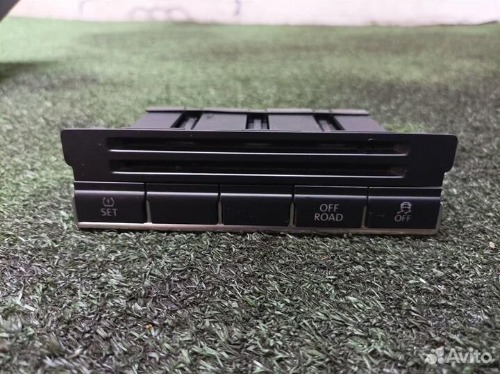 Кнопка многофункциональная VW Tiguan 2007-2011