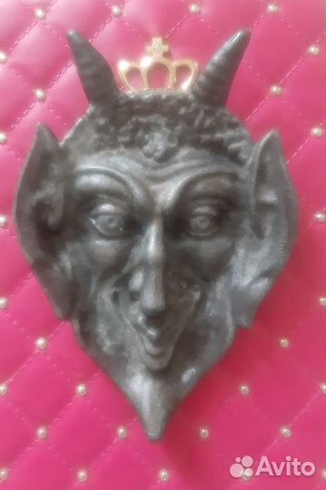 Черт. Пепельница. Чугун