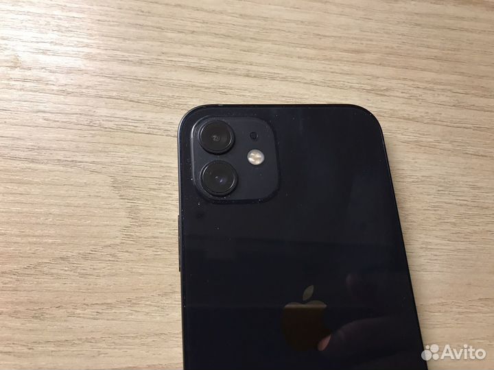 iPhone 12, 64 ГБ
