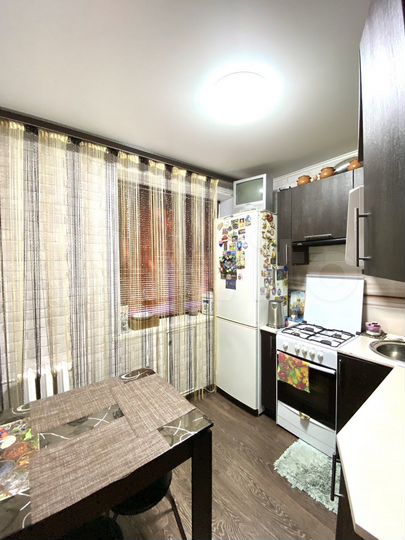 2-к. квартира, 44 м², 3/5 эт.