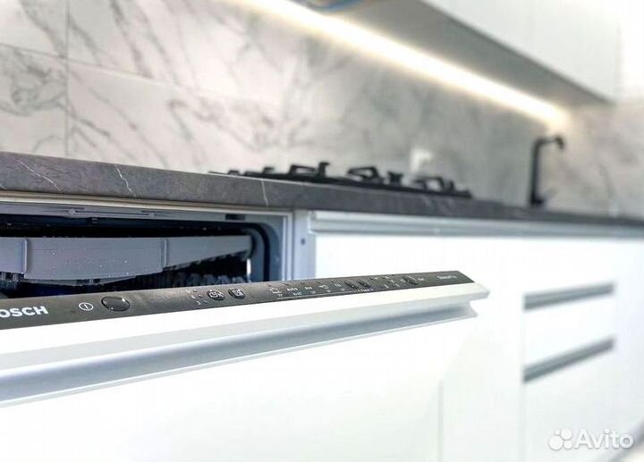 Кухонный гарнитур угловой