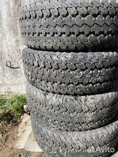 Goodyear Wrangler AT 305/70 R16 125Q