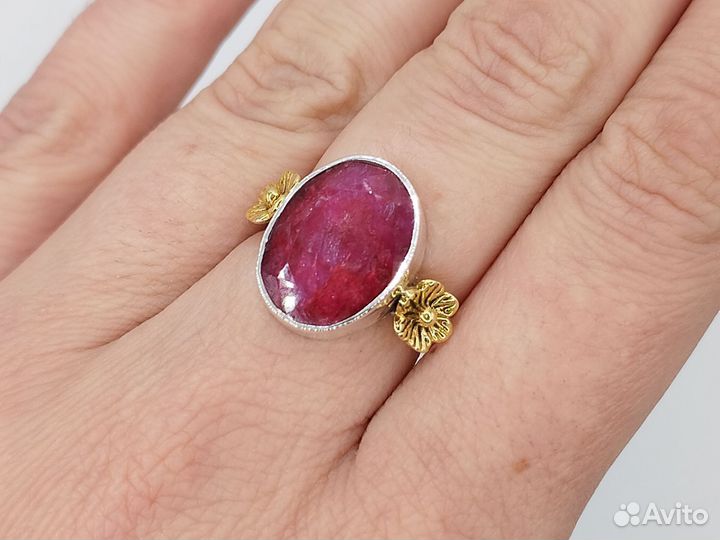 Кольцо с рубином