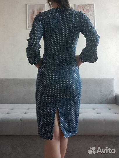 Платье женское 42 44