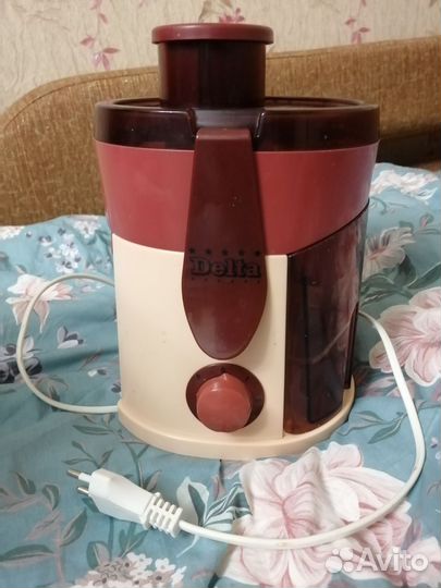 Соковыжималка Delta 250 Вт