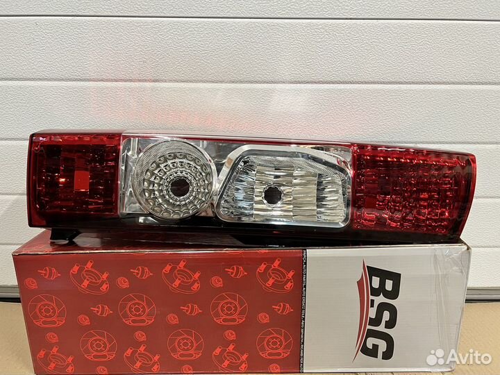 Фонарь задний левый на Citroen Jumper 224 Z