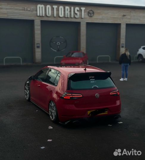 Комплект LED задних фонарей для VW Golf 7,7.5