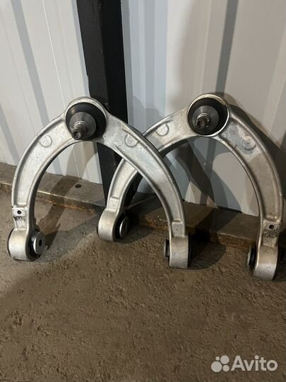 Mercedes-Benz M-class W166