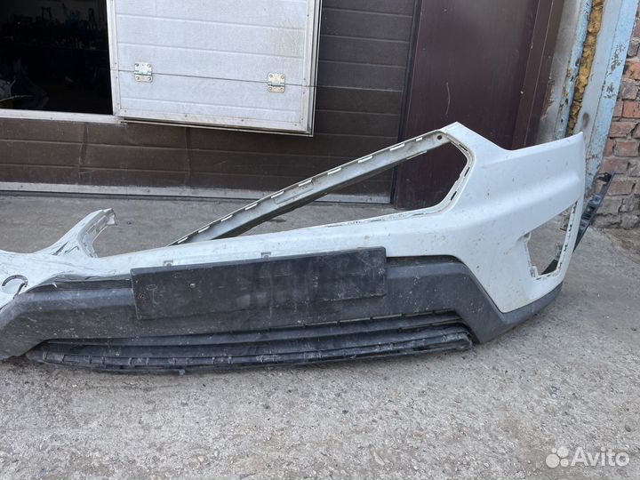 Часть бампера Бампер передний Hyundai Creta 2016