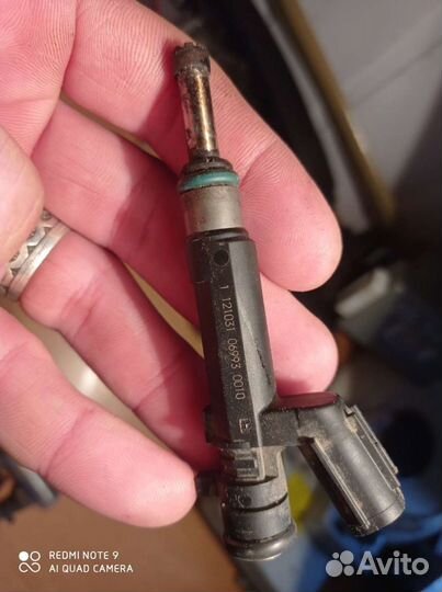 Форсунка топливная Nissan qashqai j10