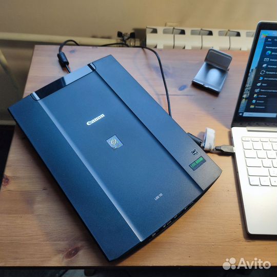Сканер Canon Lide 110