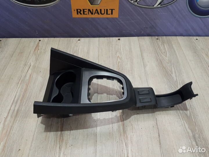 Накладка консоли кпп LADA xray