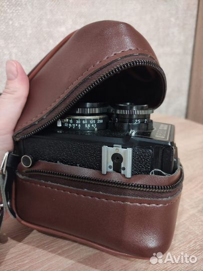 Пленочный фотоаппарат