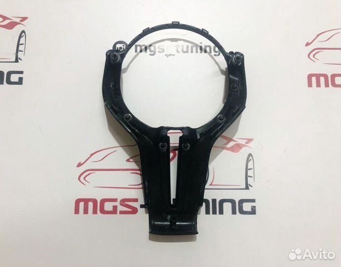 Карбоновая вставка M-Performance в руль BMW Синяя