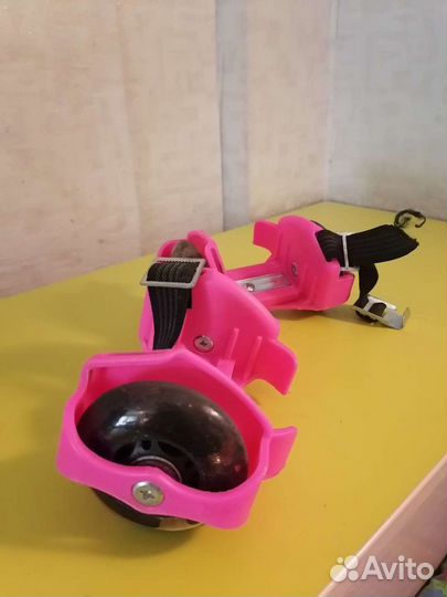 Ролики на обувь