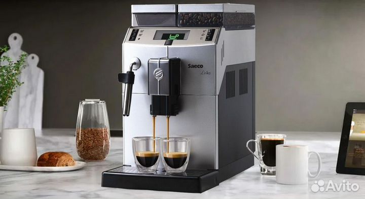 Кофемашина Saeco Lirika One Touch Cappuccino