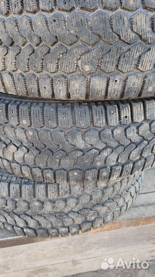 Yokohama Ice Guard Stud IG55 225/65 R17