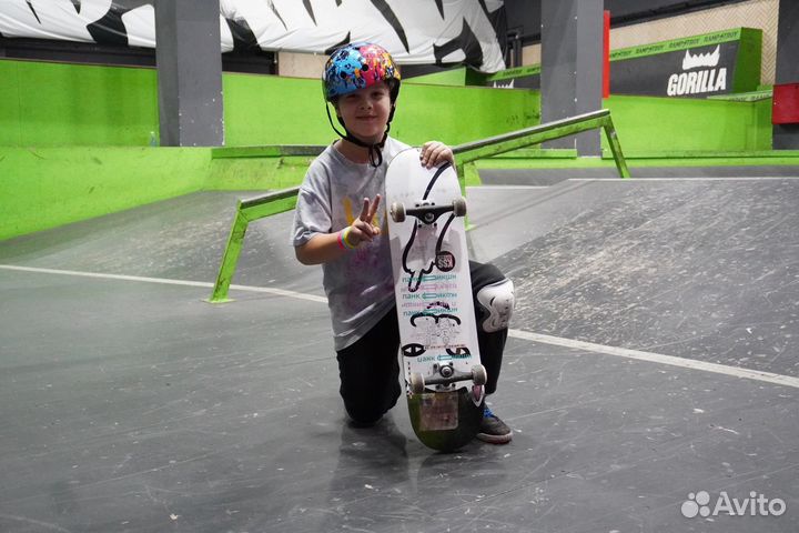 Тренер по скейту. Тренер по скейтборду