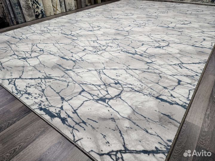 Палас новый 2.5х4