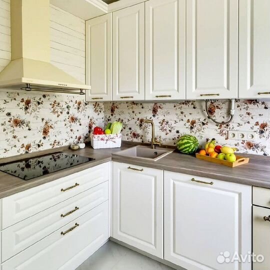 Кухня на заказ под любые размеры