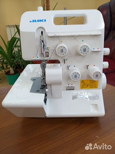 Оверлок juki MO 654DEN