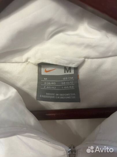 Две ветровки nike и reebok оригинал цена за обе