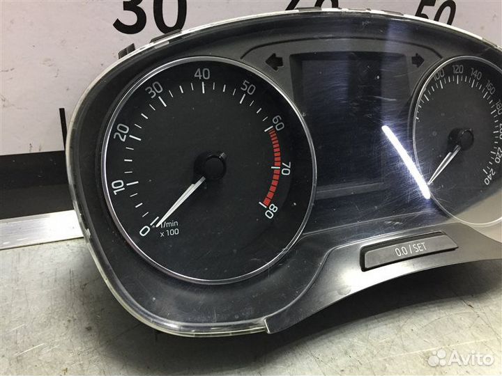 Панель приборов, щиток Skoda Rapid NH3 cwvb