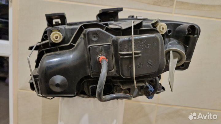 Фара audi allroad xenon