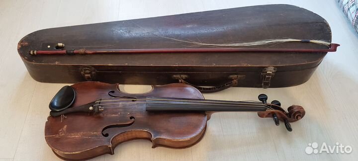 Скрипка старинная/антиквариат
