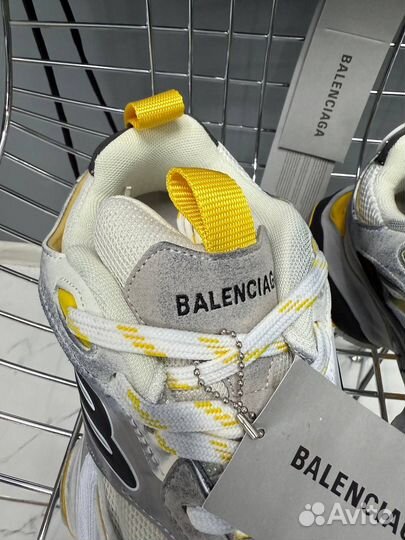 Кроссовки Balenciaga cargo в наличии