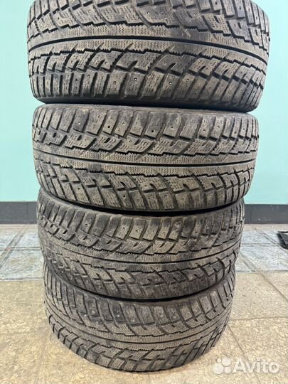 Marshal I'Zen RV Stud KC16 225/55 R18