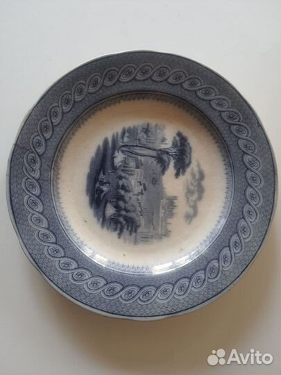 Старинная тарелка