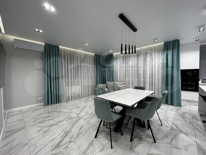 4-к. квартира, 135 м², 19/20 эт.