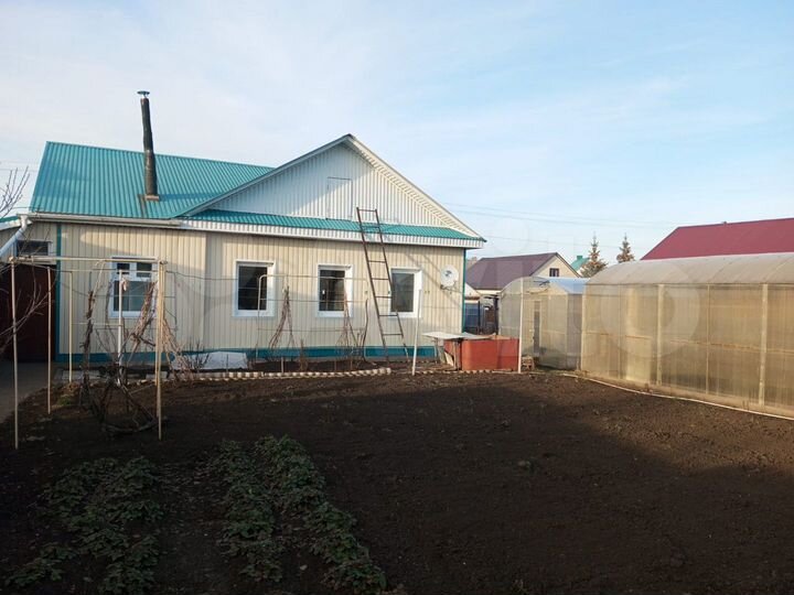 Дом 83 м² на участке 7,9 сот.