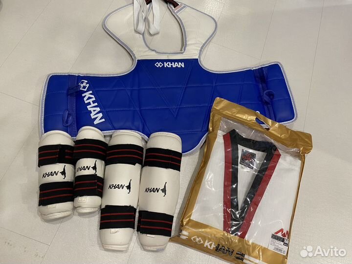 Форма для тхэквондо 150 и защита khan