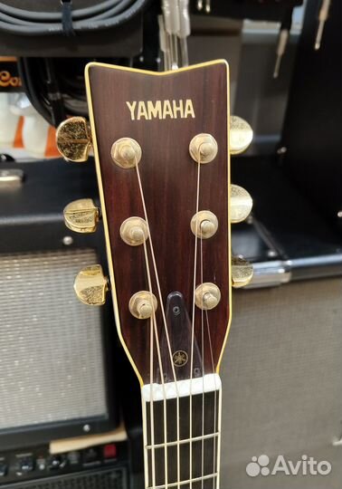 Акустическая гитара, Япония Yamaha FG-401B