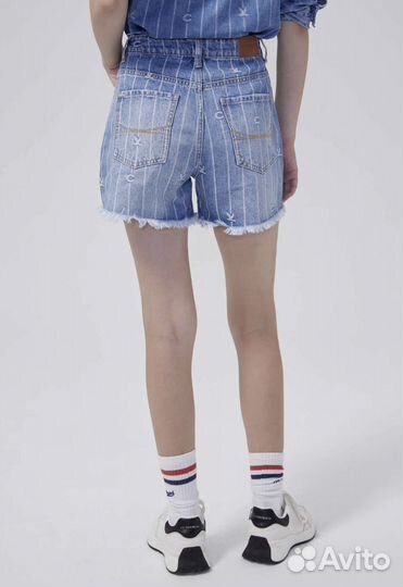 Джинсовые шорты