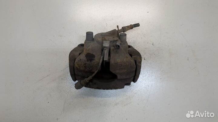 Суппорт Volkswagen Transporter 5, 2004