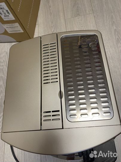 Кофемашина Delonghi Magnifica Automatic Cappuccino