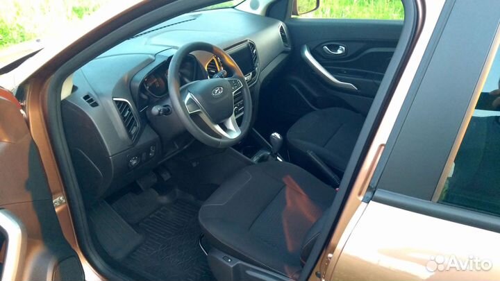 LADA XRAY 1.8 AMT, 2020, 9 800 км