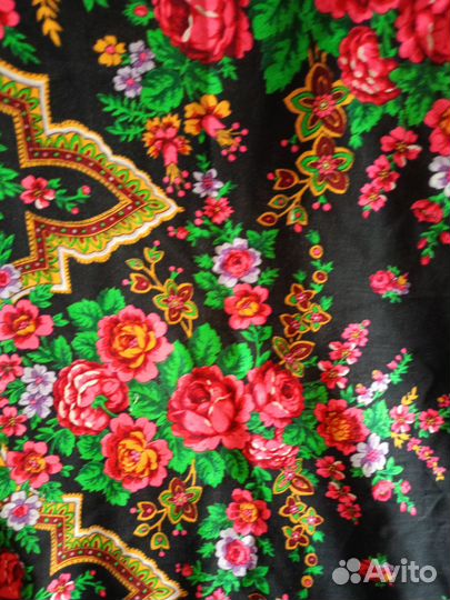 Павловопосадский платок