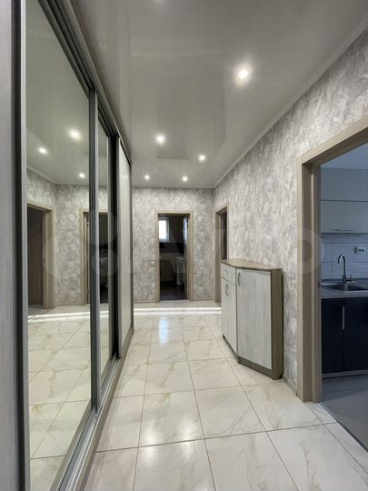 2-к. квартира, 60 м², 6/10 эт.