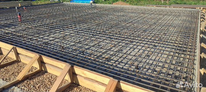 Фундамент монолитная плита. Бетонные работы